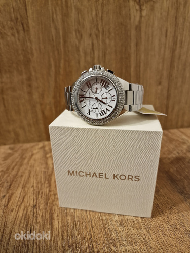 Дизайнерские часы Michael Kors для женщин (фото #3)