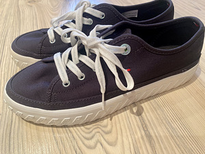 Uued Tommy Hilfiger tossud, s.40 (2 foto / 5)