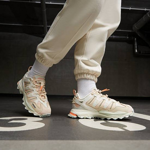 ADIDAS HYPERTURF ADVENTURE jalanõud (2 foto / 3)