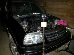 Suzuki Grand Vitara 2000 (2 foto / 3)