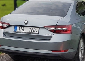 Skoda superb bussines (5 foto / 7)