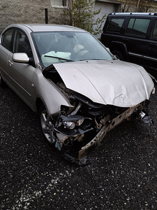 Mazda 3 , 2007 a , 1.6 , 77kw (1 foto / 5)