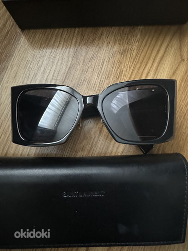 Солнцезащитные очки YSL (фото #3)