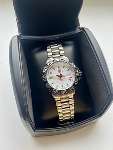 Tag Heuer Formula 1 (5 фото из 6)
