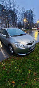 Tayota Auris (1 фото из 9)