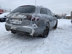 M/V Audi A6 C6 3.0TDI TÜV 01.2025 (3 foto / 9)
