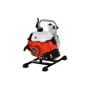 Bensiinimootoriga veepump 1" tolli 2 h.j. EC772 (1 foto / 5)