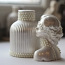 Сувенирные изделия из гипса и смолы. Набор ваза и девушка. (фото #1)
