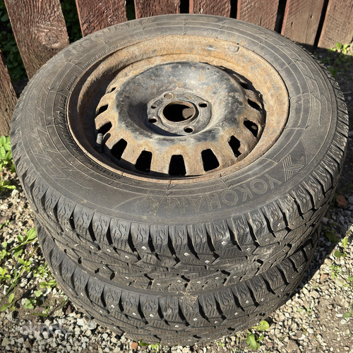 Talverehvid (x4)Yokohama IG55 185/65 R14 90T velgel