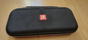 Nintendo Switch +4 mängu (7 foto / 7)