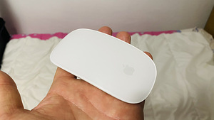 Magic Mouse Apple A1657 + clavier A1314 (2 foto / 7)