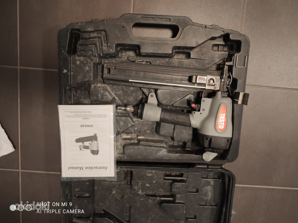 TESTO воздушны пистолет степлер+20000tk скобки (фото #1)