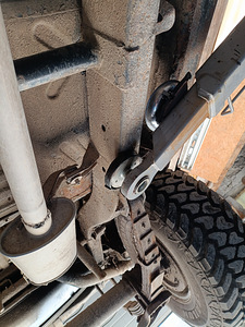 Nissan Patrol (5 foto / 6)