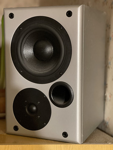 Pioneer võimendi, Audese kõlarid, vinüülimängia + 5 plaati (3 foto / 4)