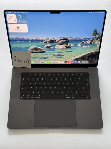 M/V: Garantiiga 16" M4 Max MacBook PRO 48GB RAM 1TB SSD