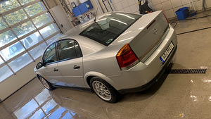 Opel vectra c 2.2dti (10 foto / 10)