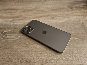 Apple iPhone 12 Pro Max 256GB Graphite (2 foto / 5)
