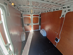 Kolimisteenus Kaubiku rent Veoteenus Utiliseerimine (2 foto / 3)