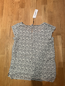 Uus topp xs-s (1 foto / 4)
