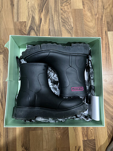 Off-White резиновые сапоги (2 фото из 3)