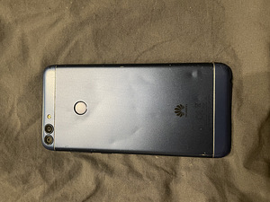 HUAWEI P smart (5 фото из 6)