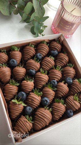 Šokolaadiga kaetud maasikad (foto #1)