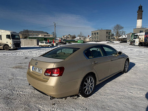 Lexus GS 300 3.0 183kW (3 foto / 4)