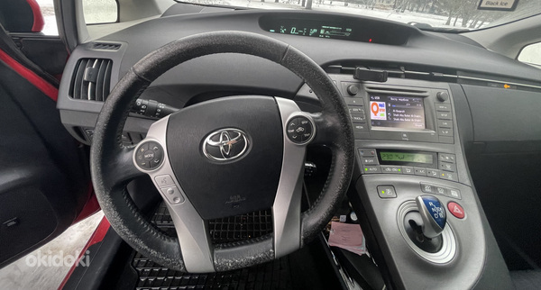 Toyota Prius (foto #8)