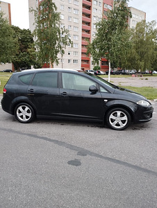 Seat Altea XL (1 foto / 4)