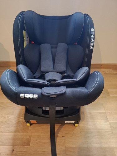 Продам детское автокресло Britton i-Size 360°