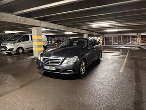 Mercedes-Benz E350 (1 foto / 15)