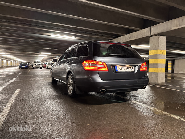 Mercedes-Benz E350 (foto #4)