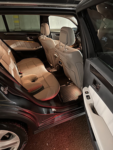 Mercedes-Benz E350 (12 foto / 15)