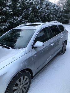 Volkswagen Passat 2.0 tdi 103kw Highline (2 foto / 8)