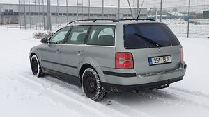 Volkswagen Passat 2004 1.9TDi 96kW 6 Manual (6 фото из 15)