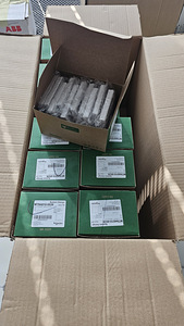 Schneider electric pistikupesad, lülitid, raamid jne. Uus!!! (5 foto / 10)