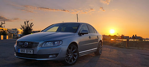 VOLVO S80 AWD D5 (2 foto / 12)