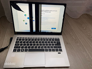 Acer Swift 1 (2 foto / 2)
