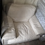 Кожаный диван с креслом (фото #4)