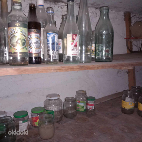 Продам Банки, бутылки, молочники и русский кувшин (фото #2)