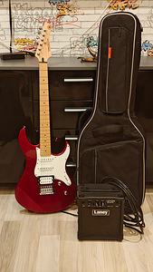 Yamaha Pacifica Elektrikitarr komplekt (1 foto / 10)