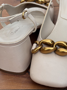 Босоножки Massimo Dutti с закрытым носом. (6 фото из 7)