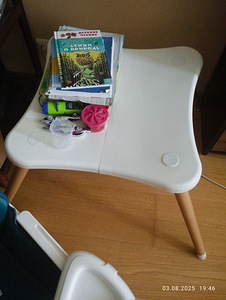 Детский стул и стол (3 фото из 4)