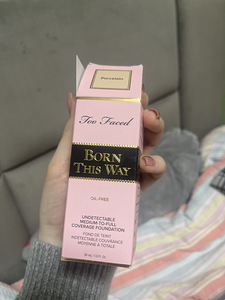 Too faced jumestuskreem (3 foto / 3)