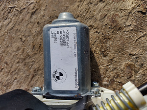 BMW G31 pakiruumi ruloo mehhanism (2 foto / 6)