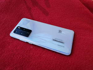 Huawei p40 pro 256 gb + huawei watch fit (3 foto / 7)