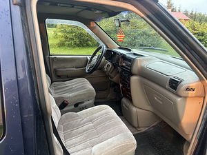 Chrysler grand voyager (2 foto / 4)
