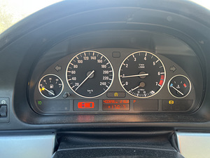 BMW 525i (13 фото из 13)