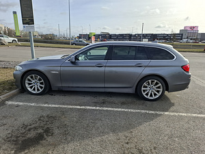 BMW F11 530xd (2 foto / 13)