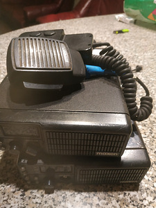 Takso raadiosaatja 2 tk Maxon (1 foto / 3)